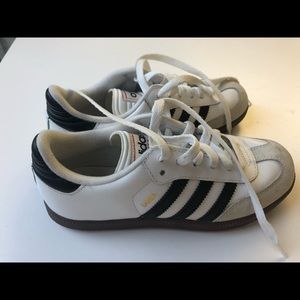 Adidas Sambas